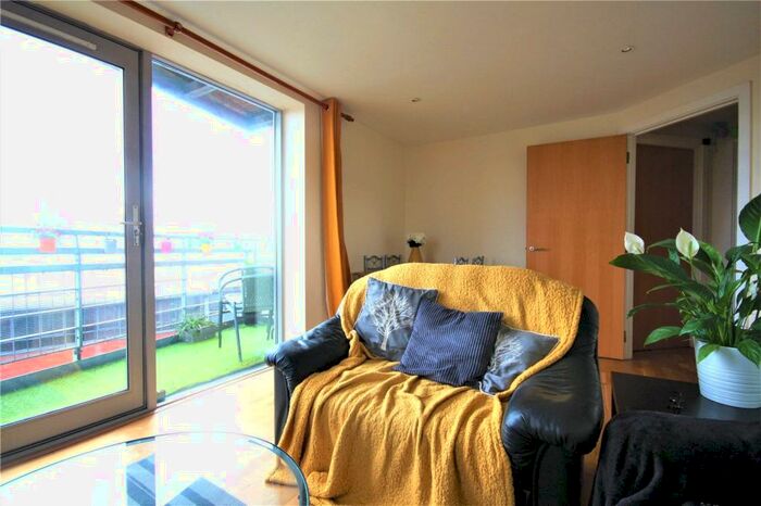 2 Bedroom Apartment To Rent In Ropewalk Court, Derby Road, Nottingham, Nottinghamshire, NG1