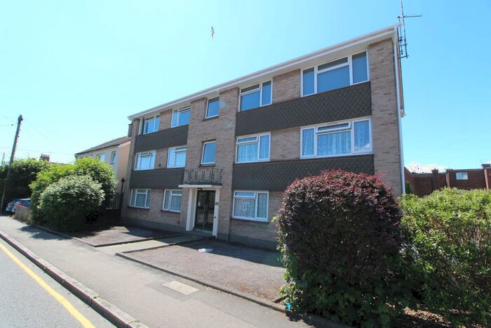 1 Bedroom Flat To Rent In Holbrook House, Church Road, Hadleigh, SS7