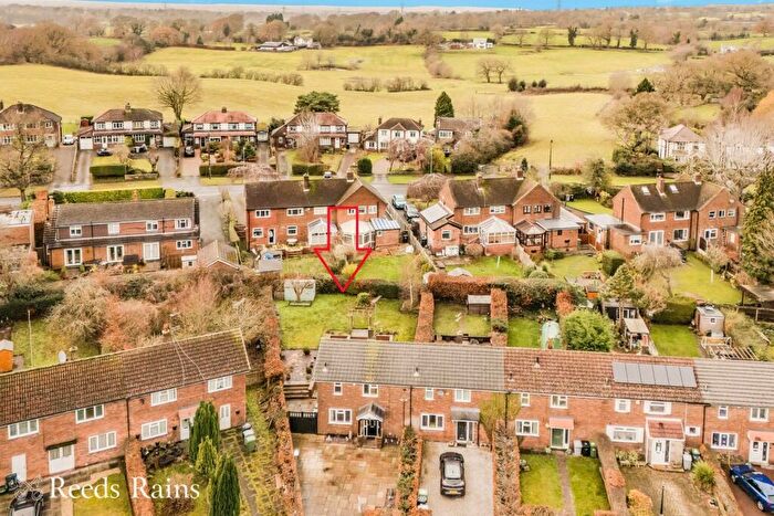 2 Bedroom End Of Terrace House For Sale In Warwick Road, Macclesfield, Cheshire, SK11