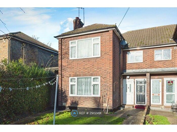 2 Bedroom Maisonette To Rent In Windsor Road, London, E7