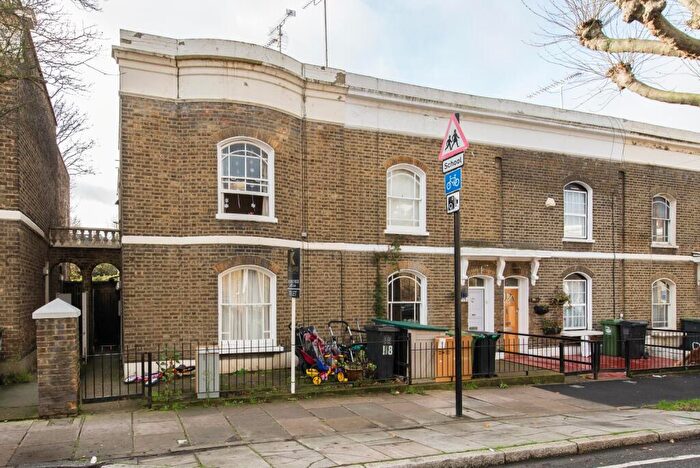 1 Bedroom Flat To Rent In Albyn Road, Deptford, London, SE8