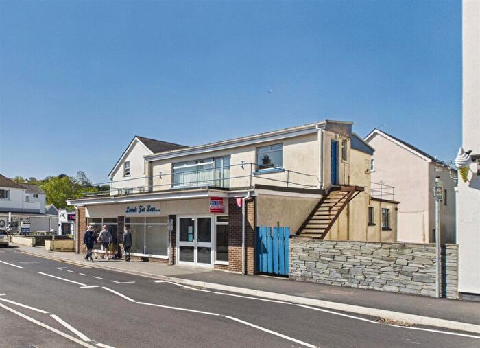 1 Bedroom Property For Sale In Commercial Premises, Saundersfoot Centre, SA69