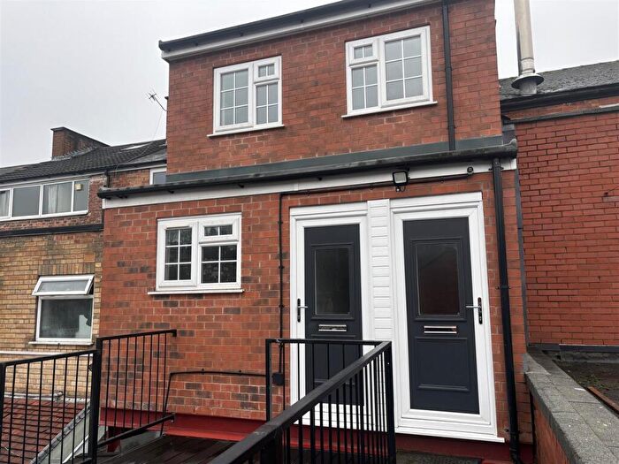 2 Bedroom Flat To Rent In Mansfield Road, Nottingham, NG5