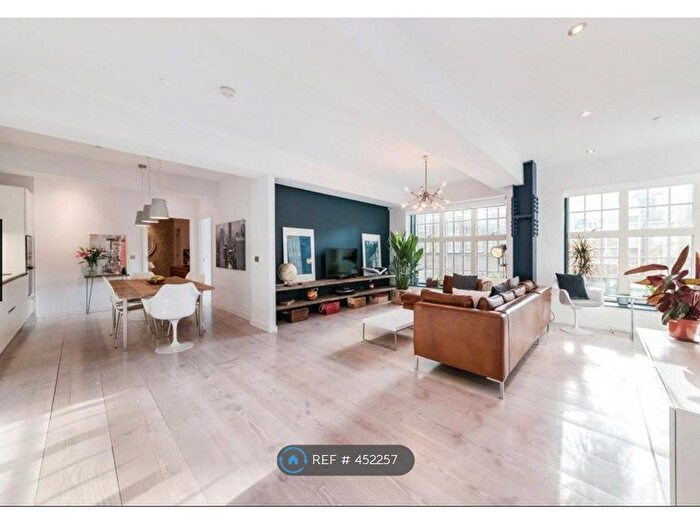 2 Bedroom Flat To Rent In Regent Penthouse, London, W1F