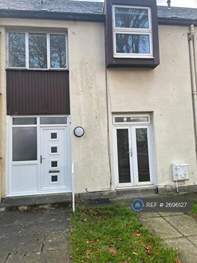 3 Bedroom Terraced House To Rent In Hazlehead Gardens, Aberdeen, AB15