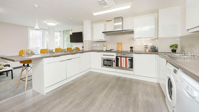 1 Bedroom Flat To Rent In Albert Street, Newcastle Upon Tyne, NE1