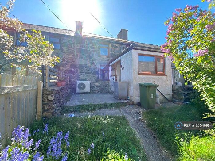 2 Bedroom Terraced House To Rent In Tyn Ardd, Bangor, LL57