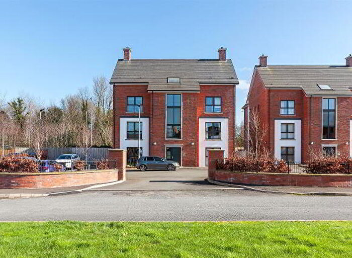 2 Bedroom Apartments For Sale In Loughshore Manor, Newtownabbey, BT37