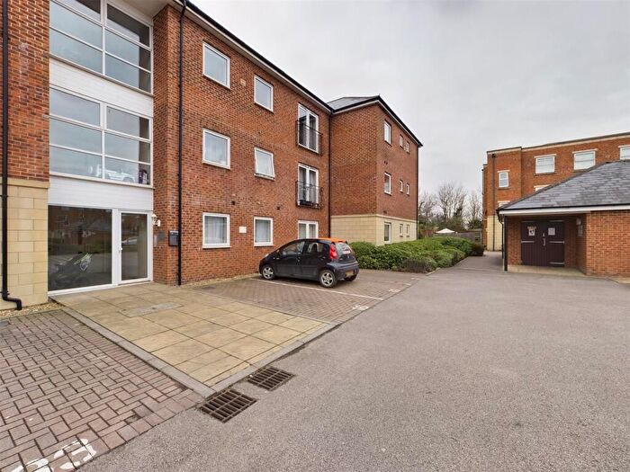 2 Bedroom Flat For Sale In Haven Village, Boston, PE21