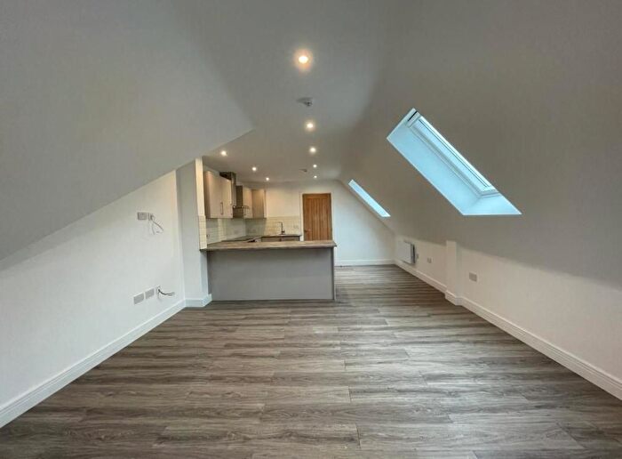 1 Bedroom Flat To Rent In Pershore Road South, Birmingham, B30