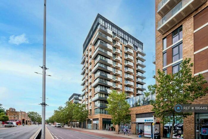 2 Bedroom Flat To Rent In Victory Parade, London, SE18