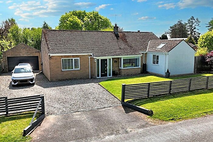 4 Bedroom Detached Bungalow For Sale In Capon Tree Road, Brampton, CA8