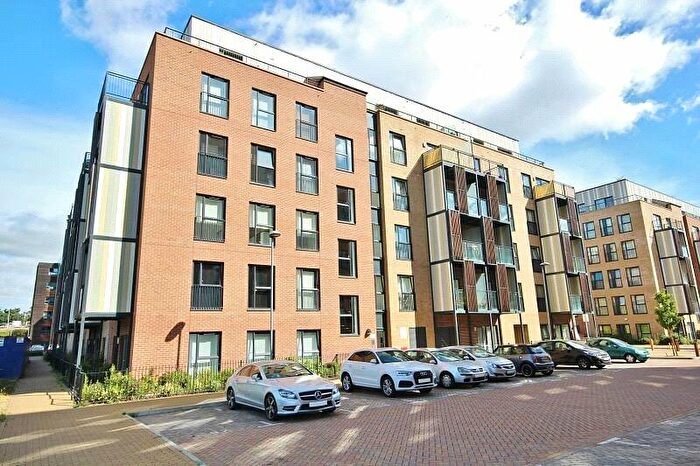 2 Bedroom Apartment To Rent In Maxwell Road, Romford, RM7