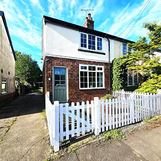 2 Bedroom Semi-Detached House For Sale In East View, East Markham, Newark, NG22