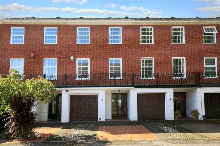 4 Bedroom House To Rent In Tower Rise, Richmond, Surrey, TW9