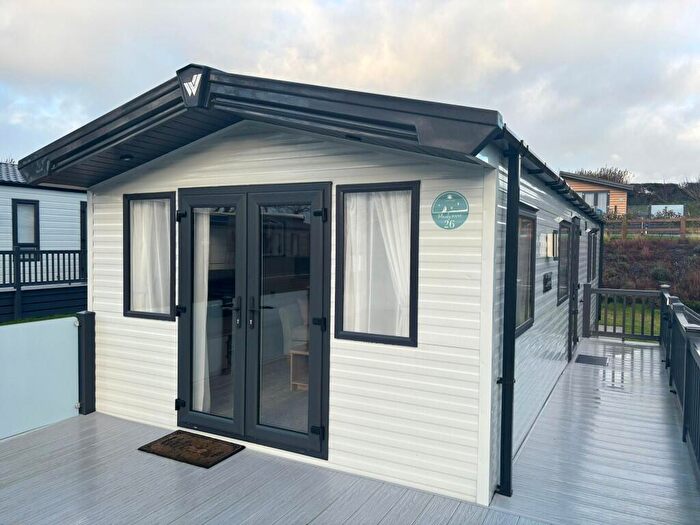 2 Bedroom Caravan For Sale In Looe, Cornwall, PL13