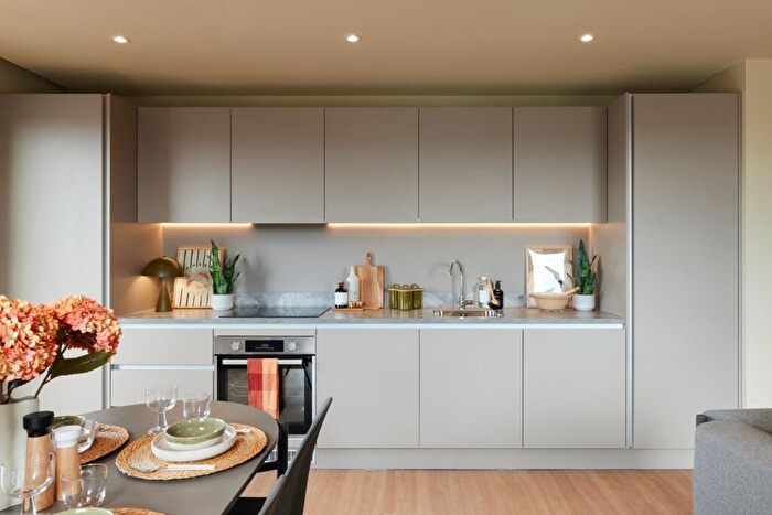 3 Bedroom Apartment To Rent In Soho Yard, Sheffield, S3