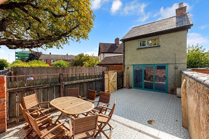 1 Bedroom Detached House To Rent In Kingsmead Road, Cheltenham, GL51