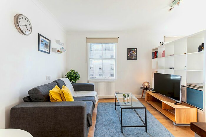 Studio To Rent In Belgrave Rd Lillington And Longmoore Gardens, London, London, SW1V