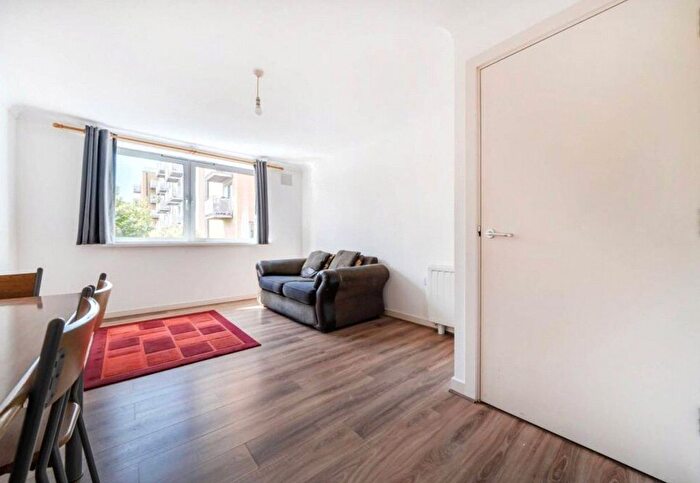 2 Bedroom Flat To Rent In Pimlico, London, SW1V