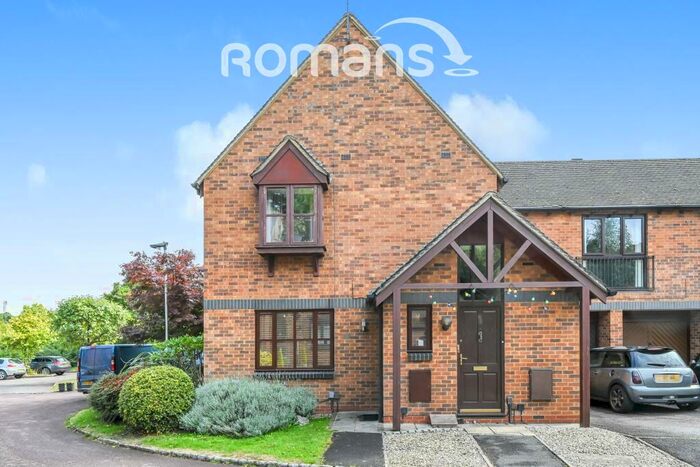 2 Bedroom Apartment To Rent In Westcotts Green, Warfield, RG42