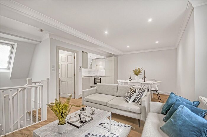 2 Bedroom Flat To Rent In Welbeck Street, London, W1G