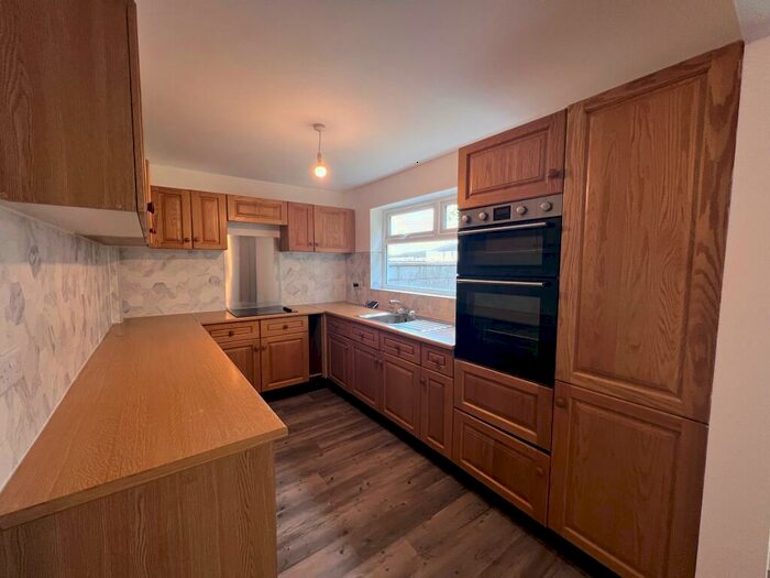 3 Bedroom House To Rent In Gorlangton Close, Bristol, BS14