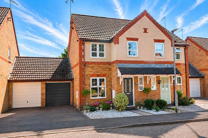 3 Bedroom Semi-Detached House For Sale In William Steele Way, Higham Ferrers, Northamptonshire, NN10