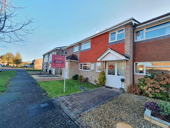 3 Bedroom Terraced House To Rent In Hangar Road, Tadley, RG26