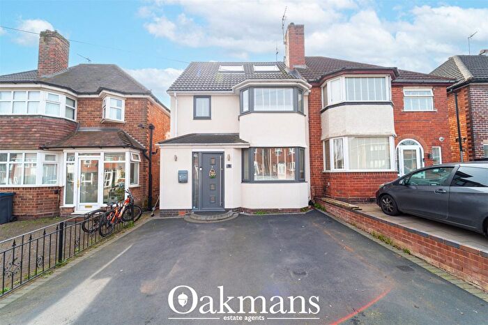 3 Bedroom Semi Detached House For Sale In Vibart Road, Birmingham, West Midlands, B26