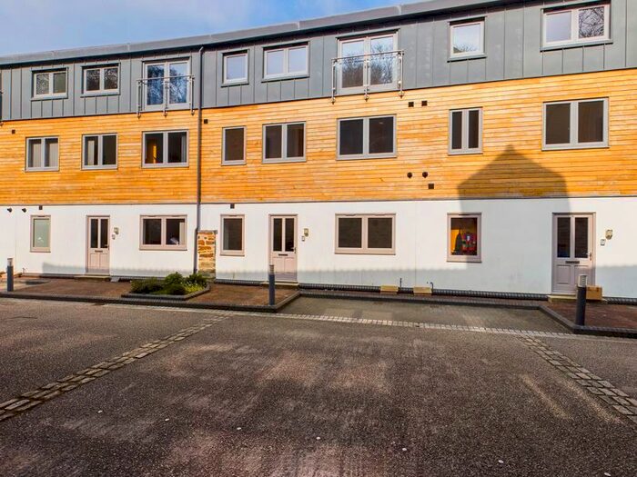 4 Bedroom Property For Sale In Perran Foundry, Perranarworthal, Truro, TR3