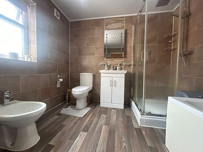 3 Bedroom Property To Rent In Holland Road, Sheffield, S2