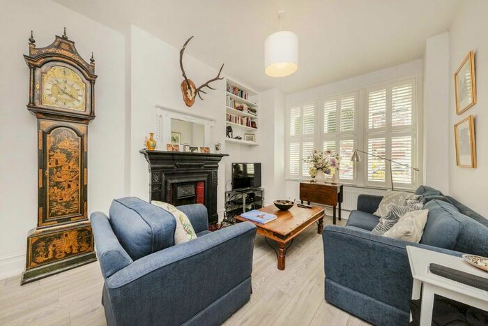 2 Bedroom Maisonette To Rent In Mantilla Road, London, SW17