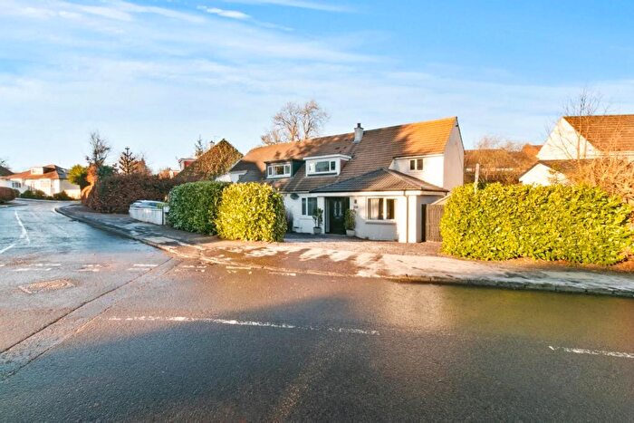 5 Bedroom Semi Detached House For Sale In Beech Avenue, Newton Mearns, G77