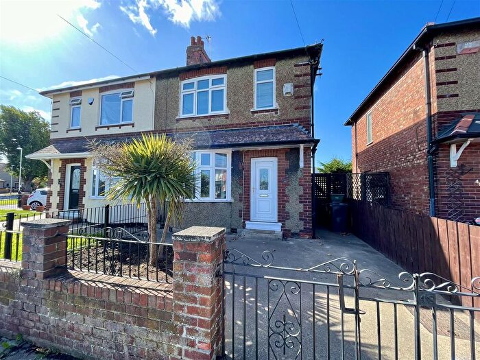 2 Bedroom Semi-Detached House For Sale In The Causeway, Darlington, DL1
