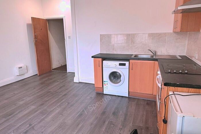 1 Bedroom Flat To Rent In Yardley Road, Acocks Green, B27