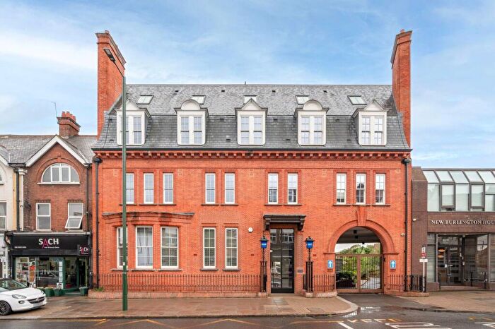 2 Bedroom Flat For Sale In Finchley Road, Golders Green, NW11