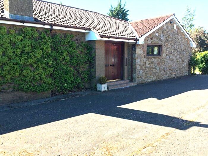 3 Bedroom Bungalow To Rent In Coates Farm, Longniddry, East Lothian, EH32