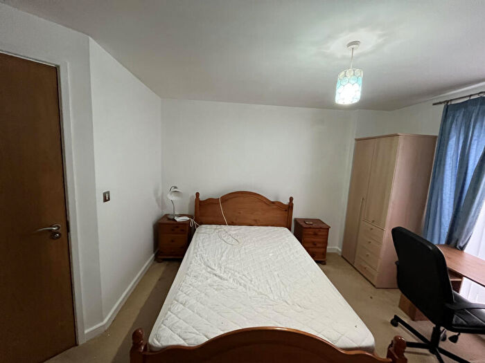 1 Bedroom Flat To Rent In Triumph House, Manor House Drive, CV1