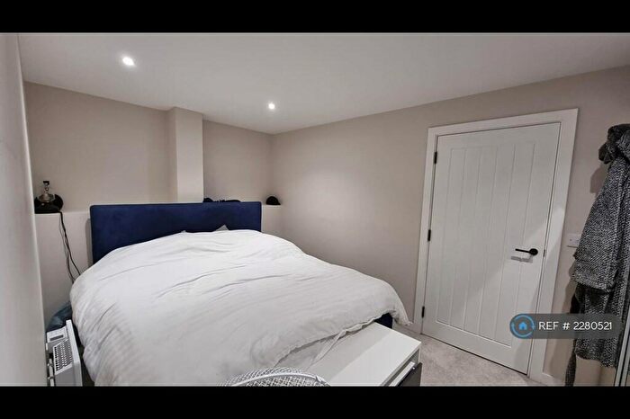 1 Bedroom Flat To Rent In Kingswood, Bristol, BS15