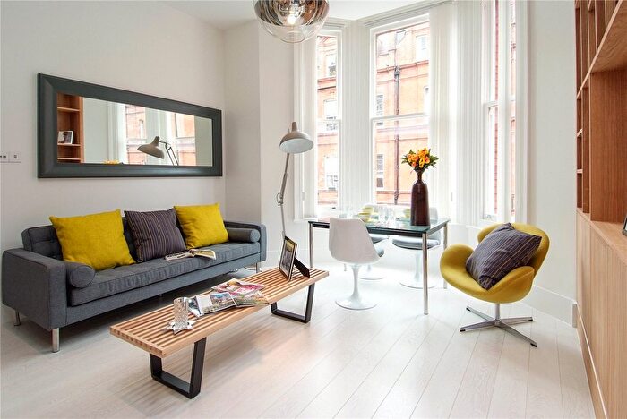 1 Bedroom Flat For Sale In Southwell House - Egerton Gardens, London, SW3