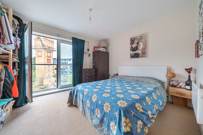 1 Bedroom Flat To Rent In Birdwood Avenue, London, SE13