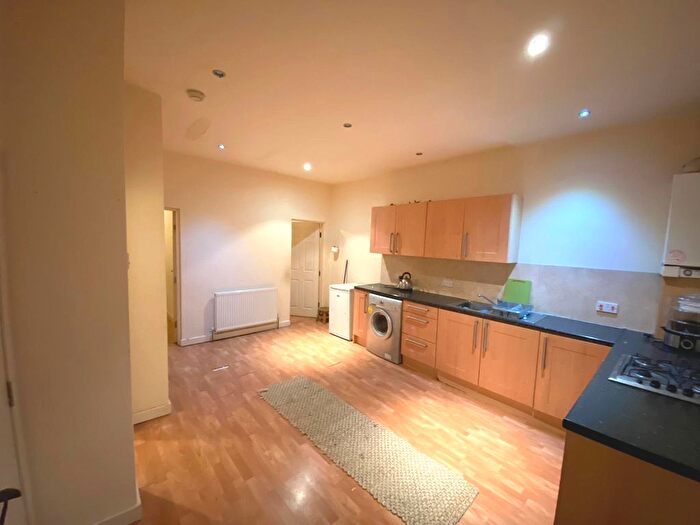 2 Bedroom Property To Rent In A Wilbraham Road, Manchester, M21