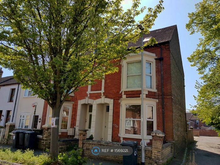 2 Bedroom Flat To Rent In Monument Street, Peterborough, PE1