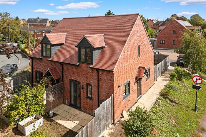 2 Bedroom Semi-Detached House To Rent In Blamore Rise, Bidford-On-Avon, Alcester, B50