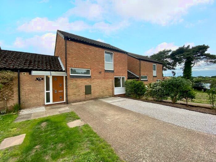 2 Bedroom Detached House To Rent In Fir Walk, Raf Lakenheath, Brandon, IP27