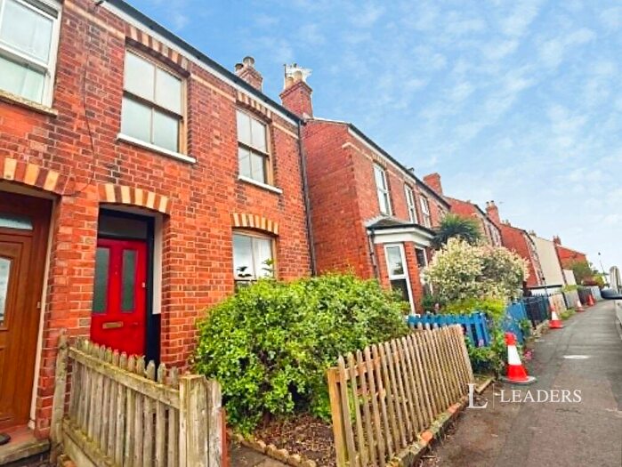 4 Bedroom Semi-Detached House To Rent In Naunton Lane, Leckhampton, Cheltenham, GL53