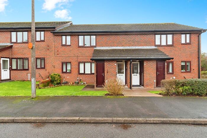 2 Bedroom Flat For Sale In Wildwood Ringway, Stafford, Staffordshire, ST17