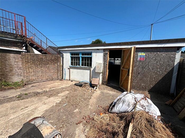 1 Bedroom Bungalow For Sale In Ashley Road, Poole, Dorset, BH14