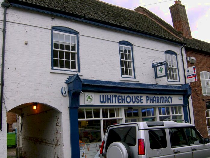 2 Bedroom Flat To Rent In Market Street, Penkridge, ST19